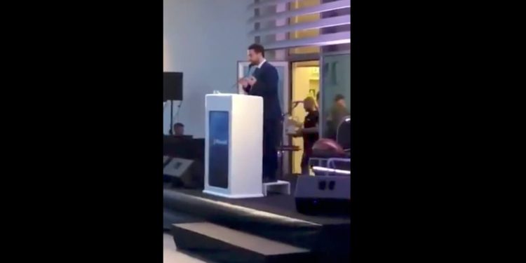 Microsoft İftarında Hocanın Duası Şaşırttı