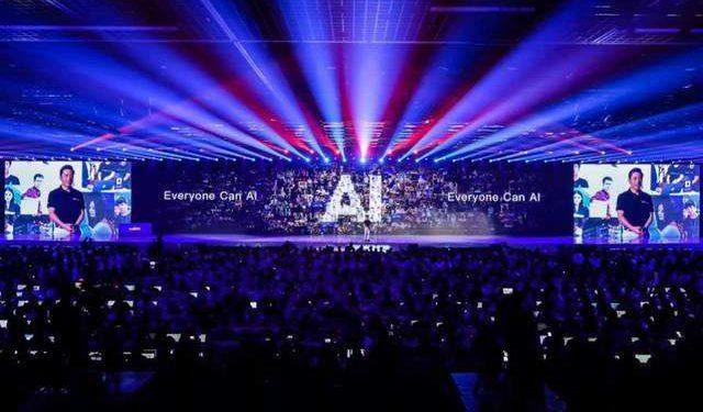 Çinli Şirketler Baidu ve Huawei Yapay Zeka Ortaklığı Kurdu