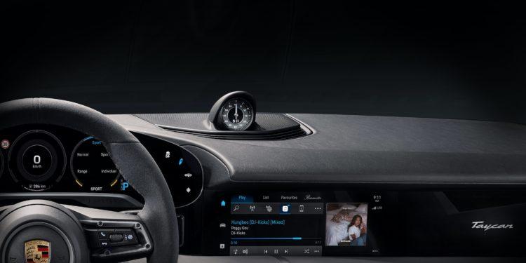 Yeni Porsche Taycan için Apple Music ile İmza Atıldı