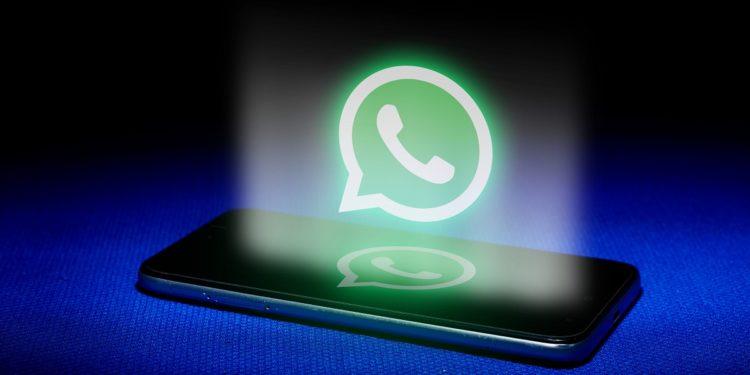 Sahte WhatsApp Uygulaması Üzerinden Kullanıcılar Dolandırılıyor