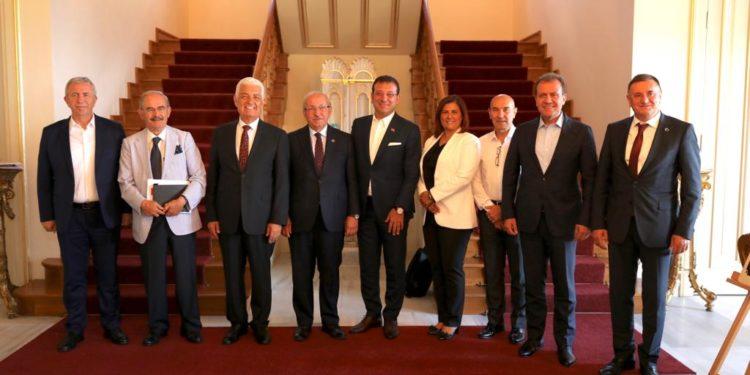 Büyükşehir Belediye Başkanları Çalıştayı Yapıldı