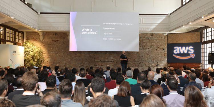 Loft, Amazon.com’un CTO’su Dr. Werner Volgels’in Açılış Konuşmasıyla Başladı