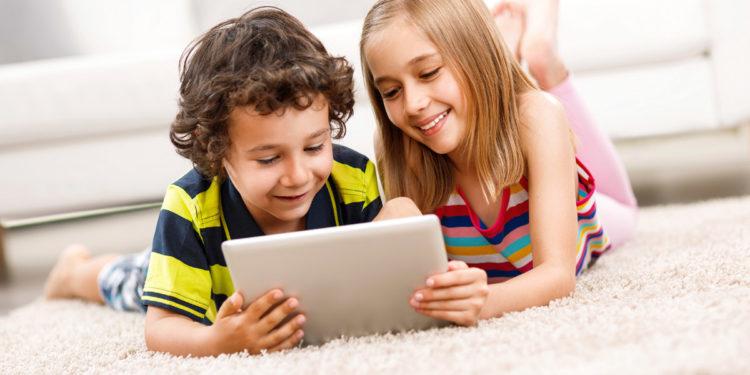 İnternet Kullanan Her 3 Kişiden Biri Çocuk