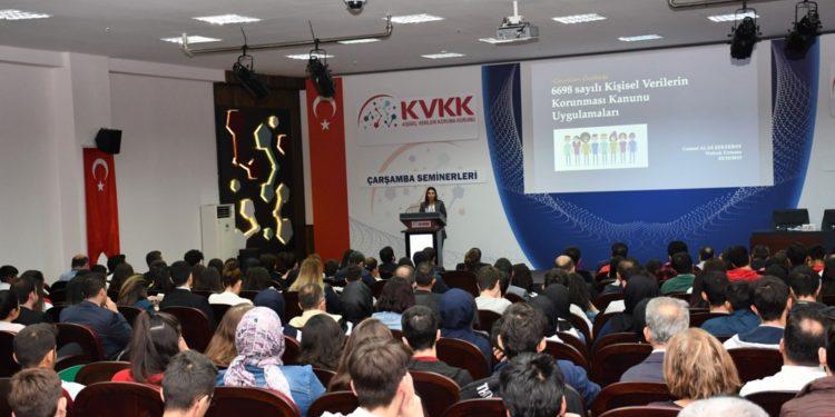 Gençlere Önemli Uyarı: “Kişisel Veri Koruma Bilinci Zihinlere Yerleşmeli”