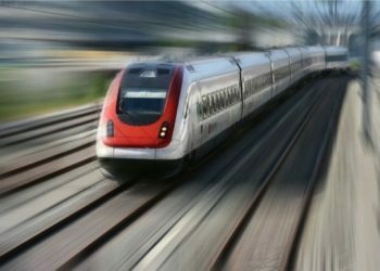 Çin’de Hızlı Tren Rekor Kırdı