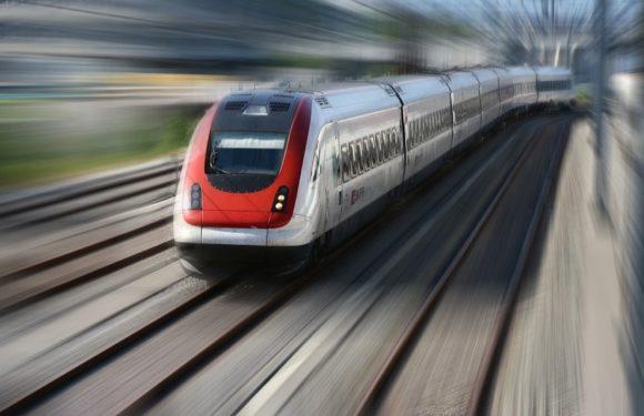 Çin’de Hızlı Tren Rekor Kırdı