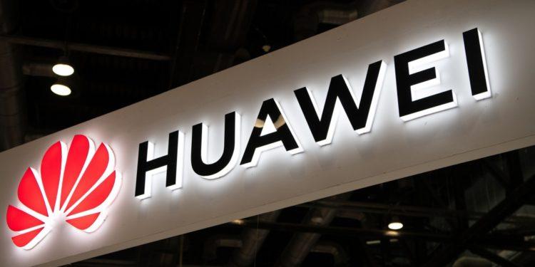 Huawei’ye Ürün Satan ABD’li Şirketlerin Bazı Mallarına İzin Geliyor