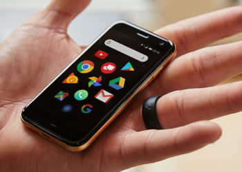 Kredi kartı Boyutunda Akıllı Telefon Palm Türkiye’de Satışa Çıktı