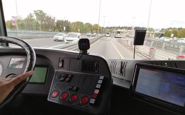 Metrobüs Sürücüleri Erken Uyarı Teknolojisinden Faydalanacak