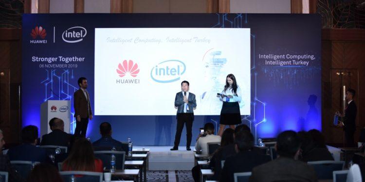 Huawei Akıllı Hesaplama Sistemlerini Intel ile Birlikte Tanıttı