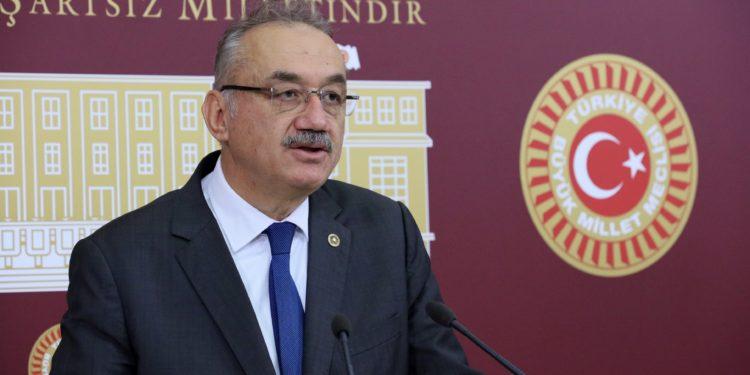 Prof.Dr.Tatlıoğlu Dijital Hizmet Vergisi İçeren Torba Kanunla İlgili Açıklama Yaptı