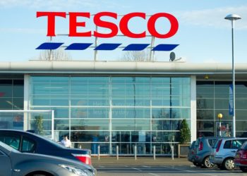 Tesco’nun Yılbaşı Kartından da ‘Yalan’ Çıktı