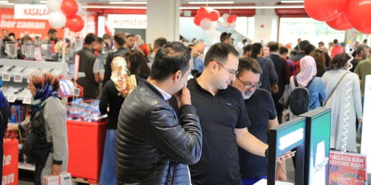 MediaMarkt’a Göre 2019’da Akıllı Telefon Yine Açık Ara Şampiyon
