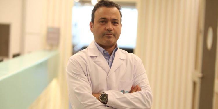 Masa ve Sandalyeye Bağımlı Çalışanları Bekleyen Tehlike
