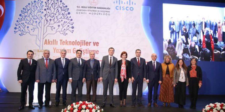 Milli Eğitim Bakanlığı ve Cisco’dan 1 Milyon Öğretmene Akıllı Teknoloji Eğitimi