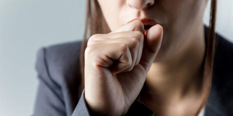 Kalp Krizi ve İnme Riski Yalnız Sigara İçenlere Göre Daha Yüksek