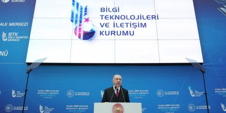 Cumhurbaşkanı Erdoğan: Yerli 5G Teknolojisi Altyapısını Kurmadan 5G’ye Geçemeyiz