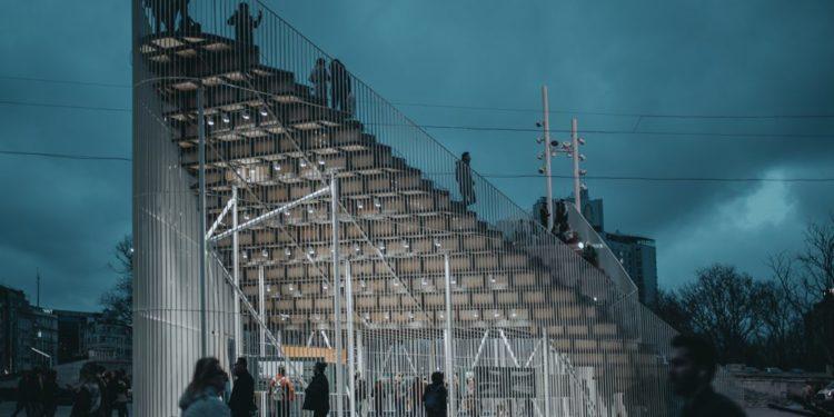 Taksim Meydanı’ndaki Kavuşma Durağı Arman Akdoğan Tarafından Tasarlandı