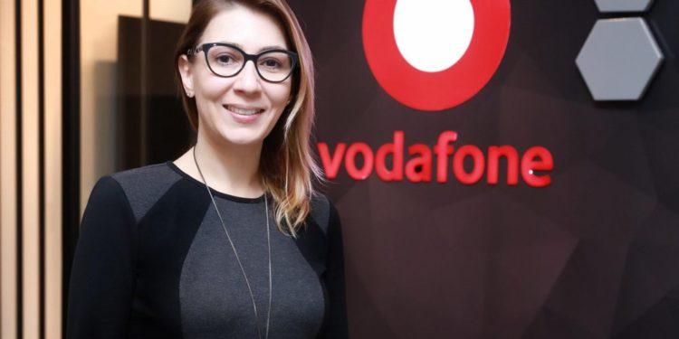 Vodafone’un Bağlantılı Araç Çözümleri Güvenli ve Ekonomik Sürüş Deneyimi Sunuyor