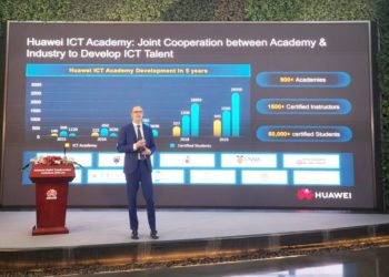 Huawei 2 Milyon Bilişim Uzmanı Yetiştirecek