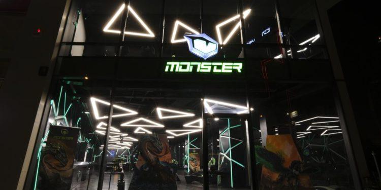 Monster Notebook, Corona Virüs Nedeniyle Mağazalarını Geçici Süreyle Kapatma Kararı Aldı
