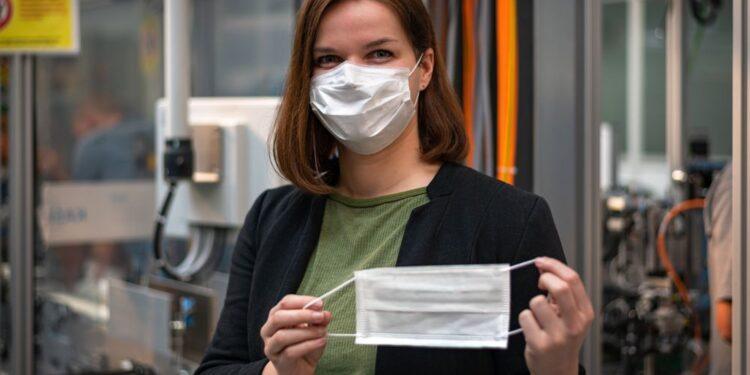 Bosch, Tam Otomatik Maske Üretim Hattını Hayata Geçirdi
