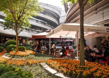 Kanyon 11 Mayıs İtibariyle Kademeli Olarak Kapılarını Açıyor