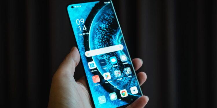 OPPO Find X2’nin Ekranı Nasıl Geliştirildi