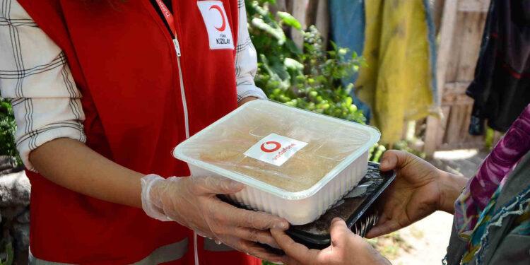 Vodafone’dan 1.000 Aileye İftar Yemeği