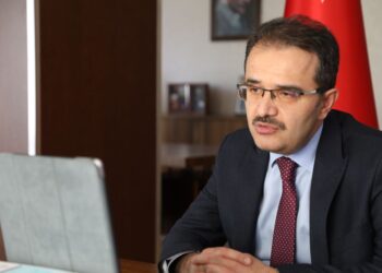 Abdullah Ayaz, Türkiye’deki Göç Yönetiminin 10 Yılını Anlattı