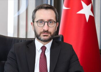 Cumhurbaşkanlığı İletişim Başkanı Altun Sosyal Medyadaki Siyasi Kamplaşmaya Karşı 10 Öneri Yaptı