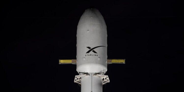 SpaceX 58 Starlink ve 3 Planet Skysats Uydusunu Daha Uzaya Fırlattı