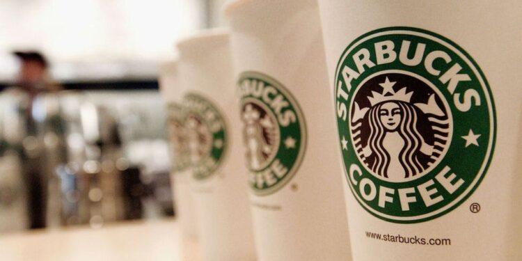 Starbucks da, Facebook Reklamlarını Durdurdu