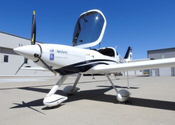 Elektrik Teknolojisi Rolls-Royce ile Yeniden Göklere Çıkıyor