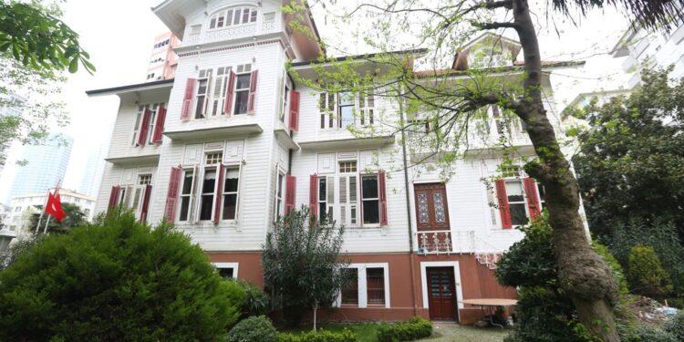 Kadıköy’de İkinci Alzheimer Merkezi Açılıyor
