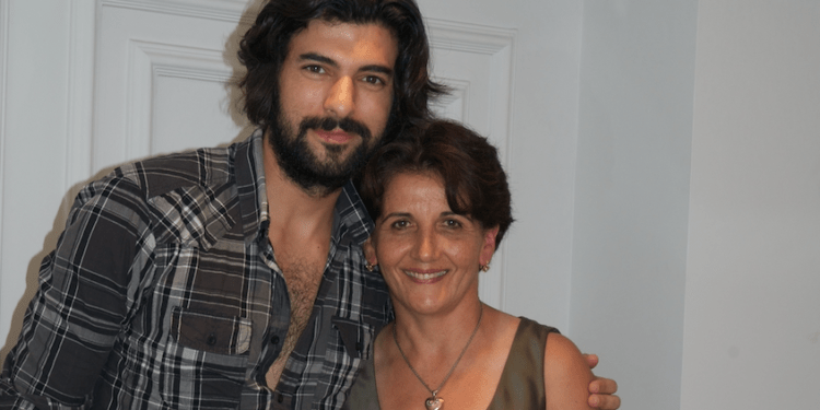 Cinsel Şiddet Kurbanı Kadınlara “Engin Akyürek Terapisi”