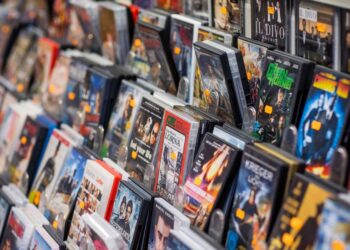 ABD Uluslararası Operasyonla, Film ve TV Şovları Korsan Yayını Yapan 3 Bilgisayar Korsanına Tutuklama