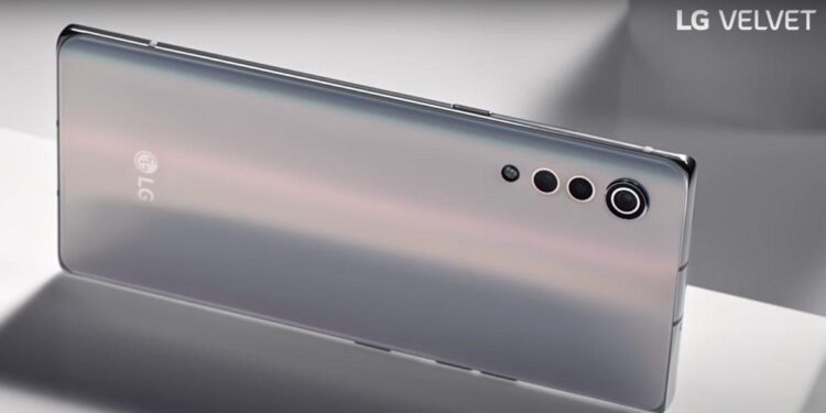 LG VELVET Türk Pazarına Sunuldu