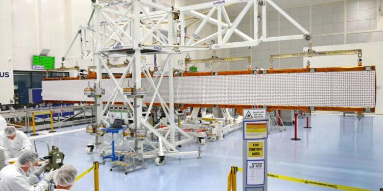Sentinel-1C Radar Anteni, Kanatlarını İlk Kez Açtı