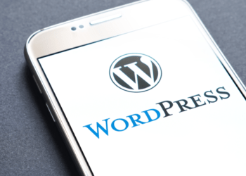 WordPress Kurucusu Ücretsiz Uygulamasından, Apple’ın % 30 İstediği için Güncellemeleri Yayınlamadığını İddia Ediyor