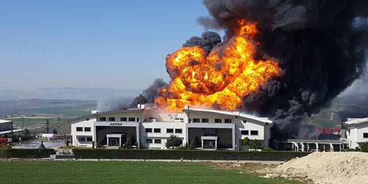 Türkiye’deki Fabrika Yangınlarının Faturası 500 Milyon TL’yi Geçiyor