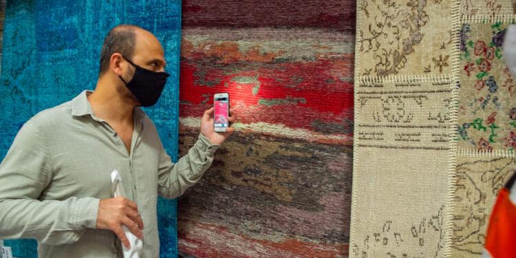 Microsoft, Yapay Zekâ Seeing AI Uygulaması’nı, Türkçe Sürümü ile Hayata Geçirdi