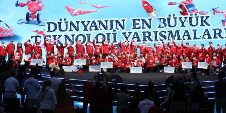 Teknofest 2020 Çevre ve Enerji Teknolojileri Yarışmasında Ödüller Sahiplerini Buldu
