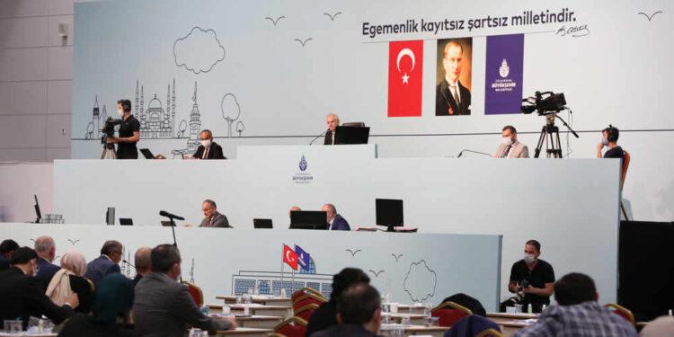 İstanbul Toplu Ulaşımında Devrim: Bütün Otobüsler İETT’ye Bağlandı