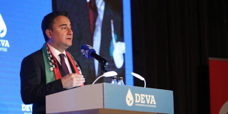 Babacan: ‘Sayın Cumhurbaşkanı, yanlış kararlarla harcadığınız yüz milyarlarca dolar için millete açıklama borcunuz var’