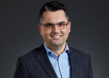 Burak Dalgın: “Sosyal Medya Kanunu; Yasaklıyor, Yoksullaştırıyor, Yalnızlaştırıyor”