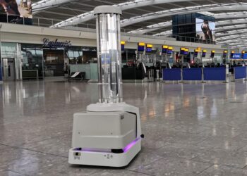 Heathrow Havalimanı’nda Virüsle Mücadelede Robotlar Kullanılıyor
