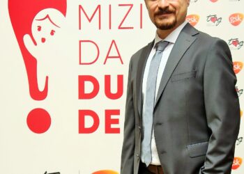 Kırmızıda Dur De! Eğitimleri Dijital Platforma Taşınıyor