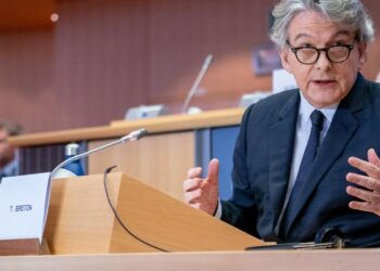 Google CEO’su Sundar Pichai, AB Yetkilisi Thierry Breton’dan Özür Diledi
