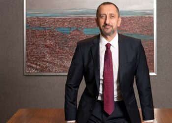 Fitch Ratings Türk Telekom’un Notunu Yükseltti